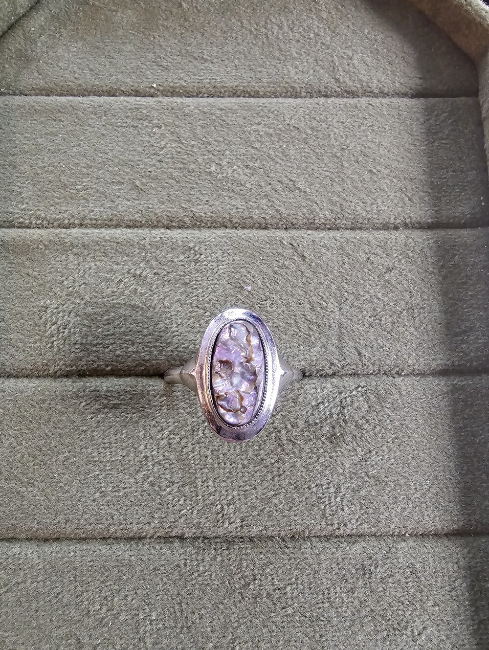 Vintage Avon Ring Size 7/8